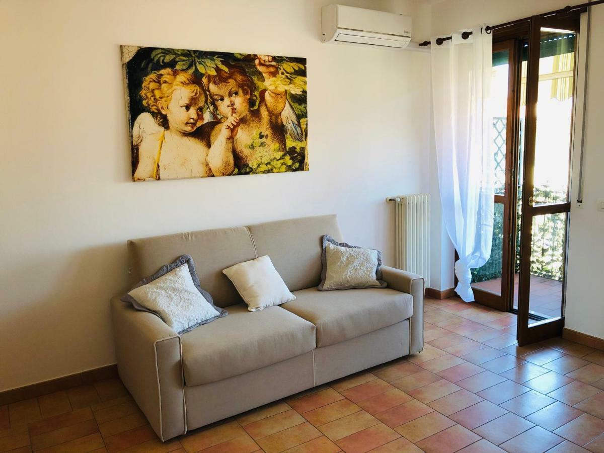 Appartamento Peschiera - Zona Ospedale Pederzoli Peschiera del Garda Exterior foto